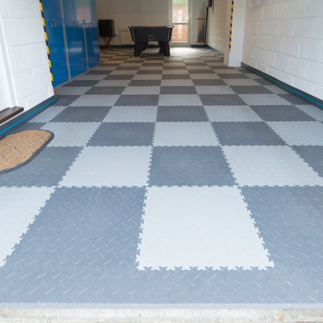 Industrial garage floor ramps