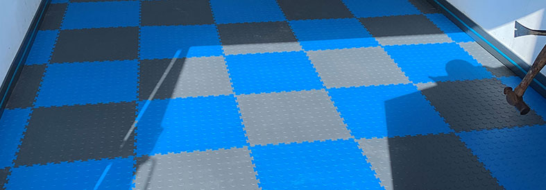 Electric Blue and Dark Grey Diamond Plate Temporary Floor Tiles